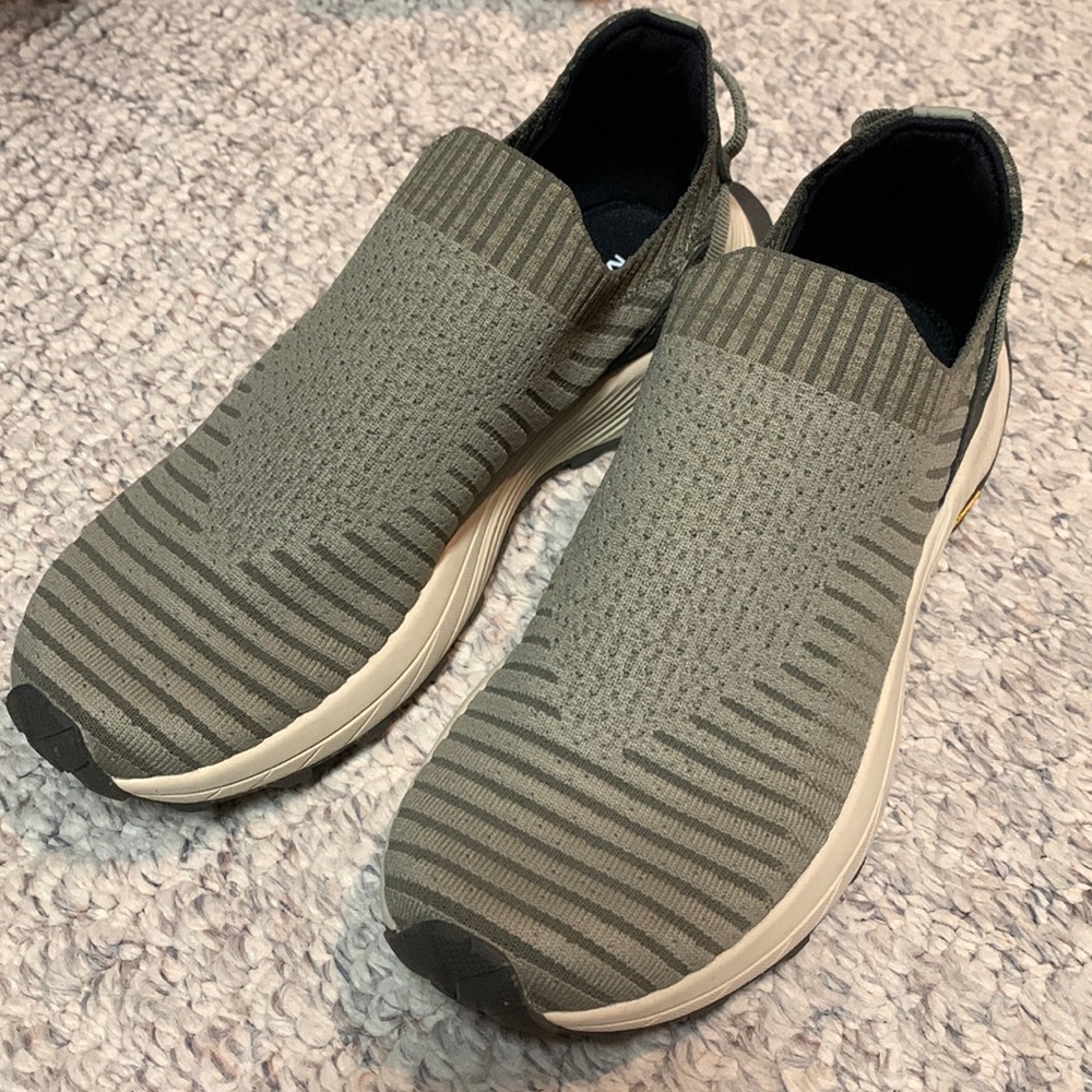 Merrell slip in Vibram athletic shoes. Khaki green color, size 7.5